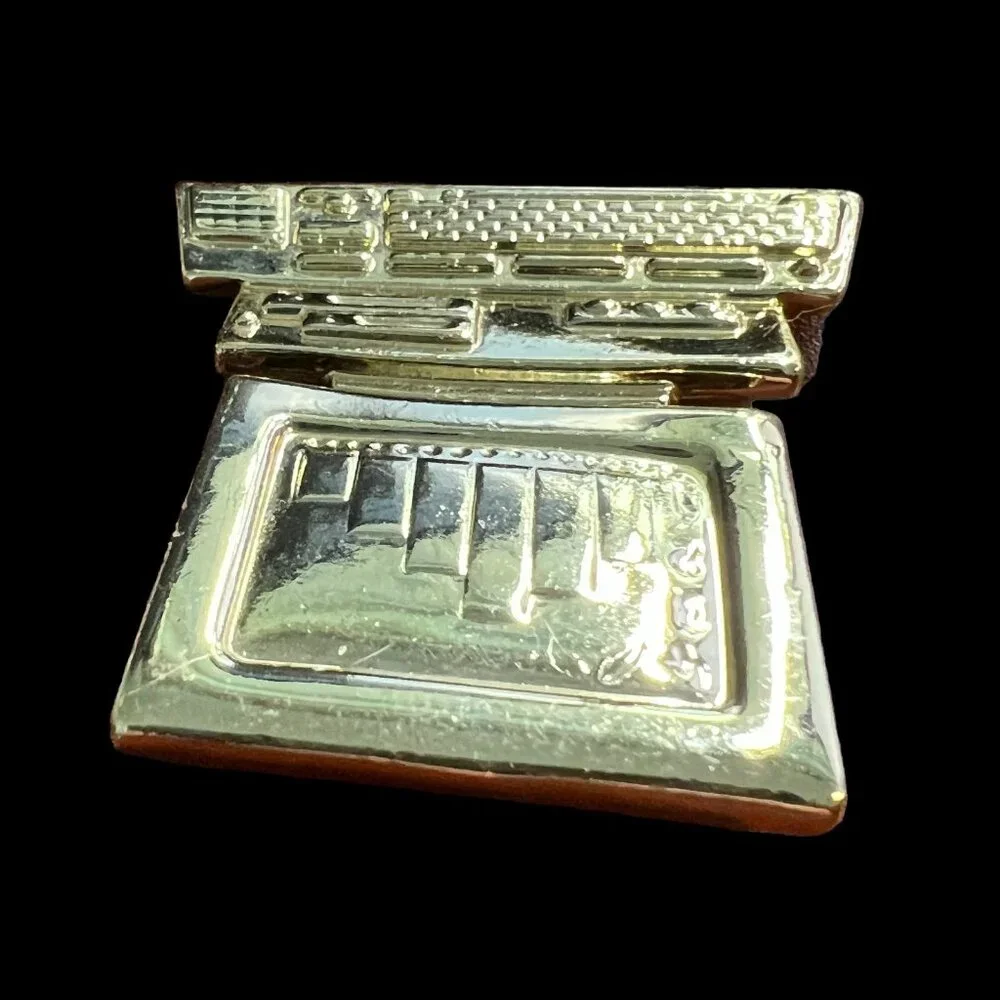 AJC Desktop Computer‎ Brooch Gold Toned Nostalgic Vintage Lapel Pin